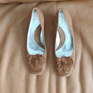 Suede shoes for ladies made in Italy